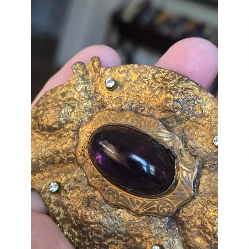 VICTORIAN ANTIQUE LARGE PURPLE GLASS BRASS SASH PIN BROOCH ART NOUVEAU